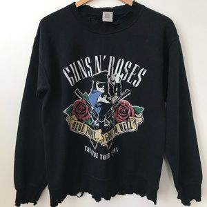 Tops - Guns N Roses 1991 Tour Distressed Sweatshirt Tops - Guns N Roses 1991 Tour Distressed Sweatshirt